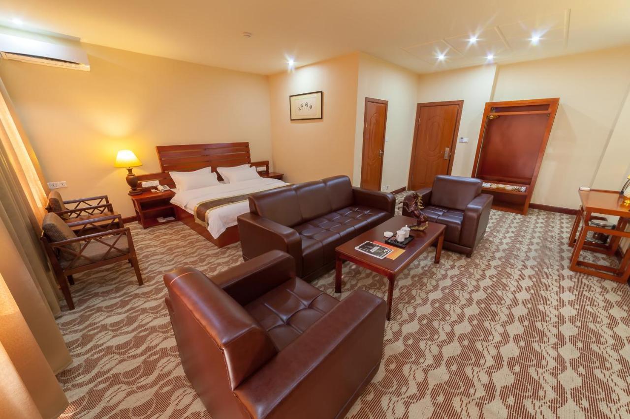 Hotel Shanghai City Osh Exterior photo
